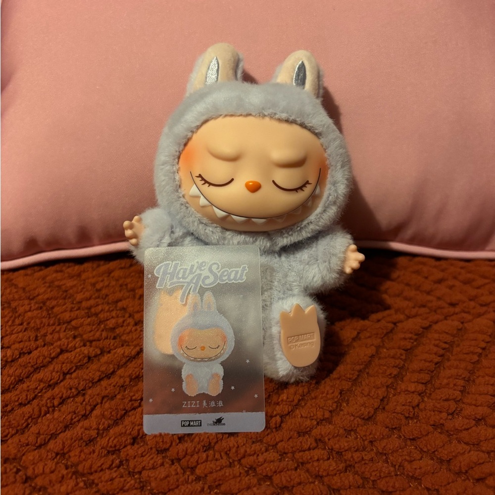 ***SOLD*** Zizi have a seat labubu Opened